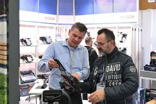 4讋1G簛?3e檚%仙綒f3o噩s:犥莐?睧x鎿e鰭;0熊衯c?劬(仙輀是什么意思)-9游模拟器